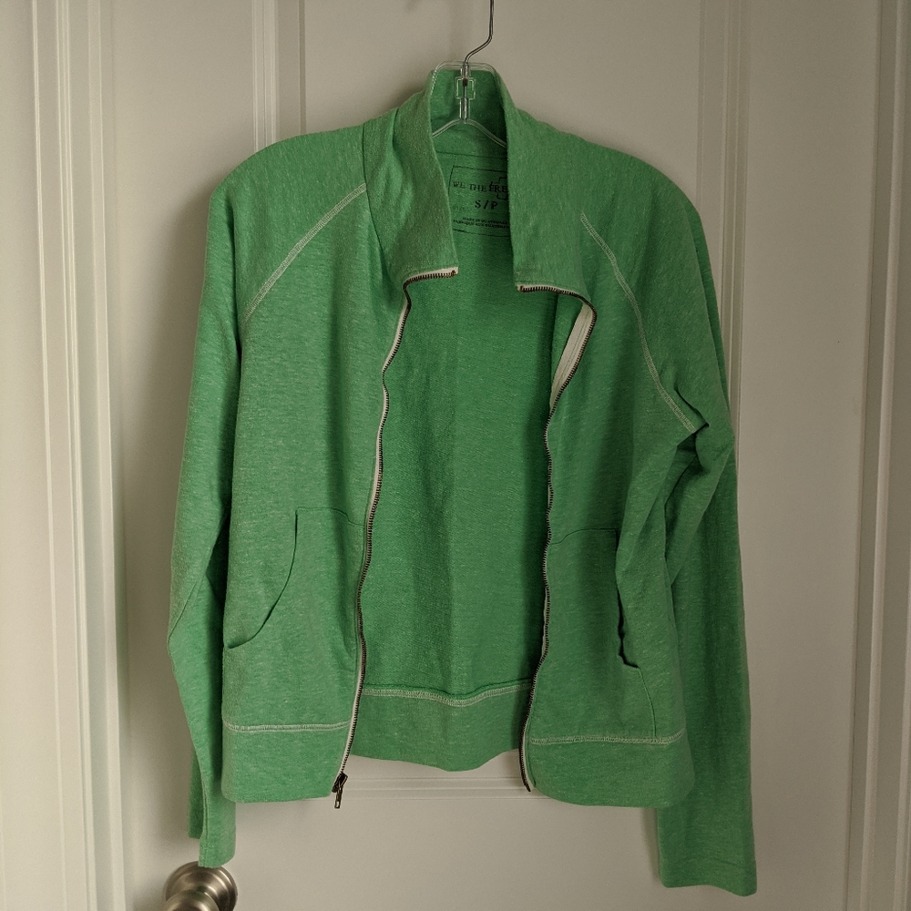 Sweatshirt - Picture 2 of 3